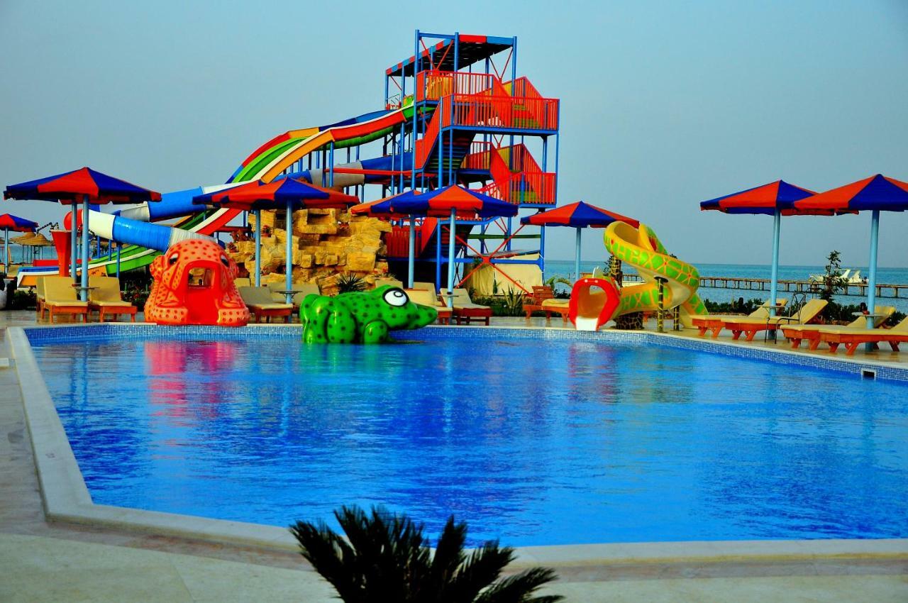 Hawaii Caesar Dreams Resort And Aqua Park - Families And Couples Хургада Екстер'єр фото
